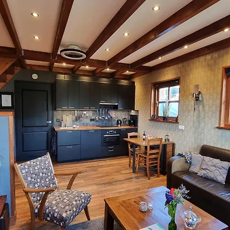 Bed Op Steeg / Apartment De Steeg